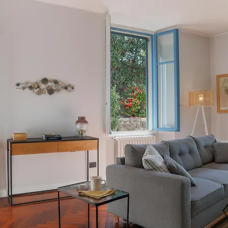 Vista - By Myhomeincomo Apartment *